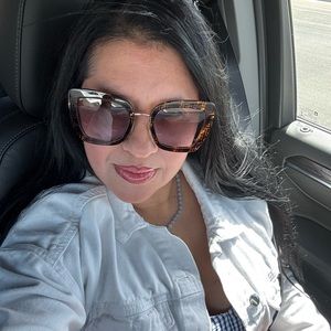 Meet your Posher, Ediluz